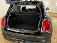 USED 2018 68 MINI HATCH COOPER 2.0 COOPER S CLASSIC 3d 190 BHP WITH LOADS OF FACTORY EXTRAS THIS IS THE ONE TO BUY