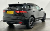 USED 2017 17 JAGUAR F-PACE 2.0 R-SPORT AWD 5d 238 BHP 
