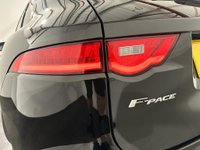 USED 2017 17 JAGUAR F-PACE 2.0 R-SPORT AWD 5d 238 BHP 