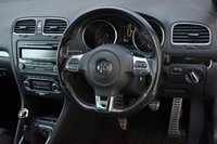 USED 2009 59 VOLKSWAGEN GOLF 2.0 GTI 3 DOOR 6-SPEED 210 BHP Full Service History - 11 Records