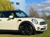 USED 2009 09 MINI CONVERTIBLE 1.6 COOPER 2d 120 BHP 