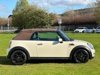 USED 2009 09 MINI CONVERTIBLE 1.6 COOPER 2d 120 BHP 