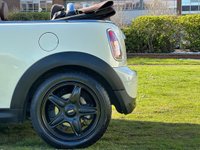 USED 2009 09 MINI CONVERTIBLE 1.6 COOPER 2d 120 BHP 