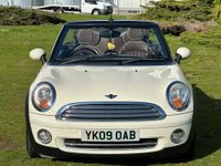 USED 2009 09 MINI CONVERTIBLE 1.6 COOPER 2d 120 BHP 