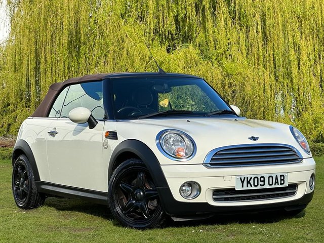 2009 09 MINI Convertible 1.6 COOPER 2d 120 BHP