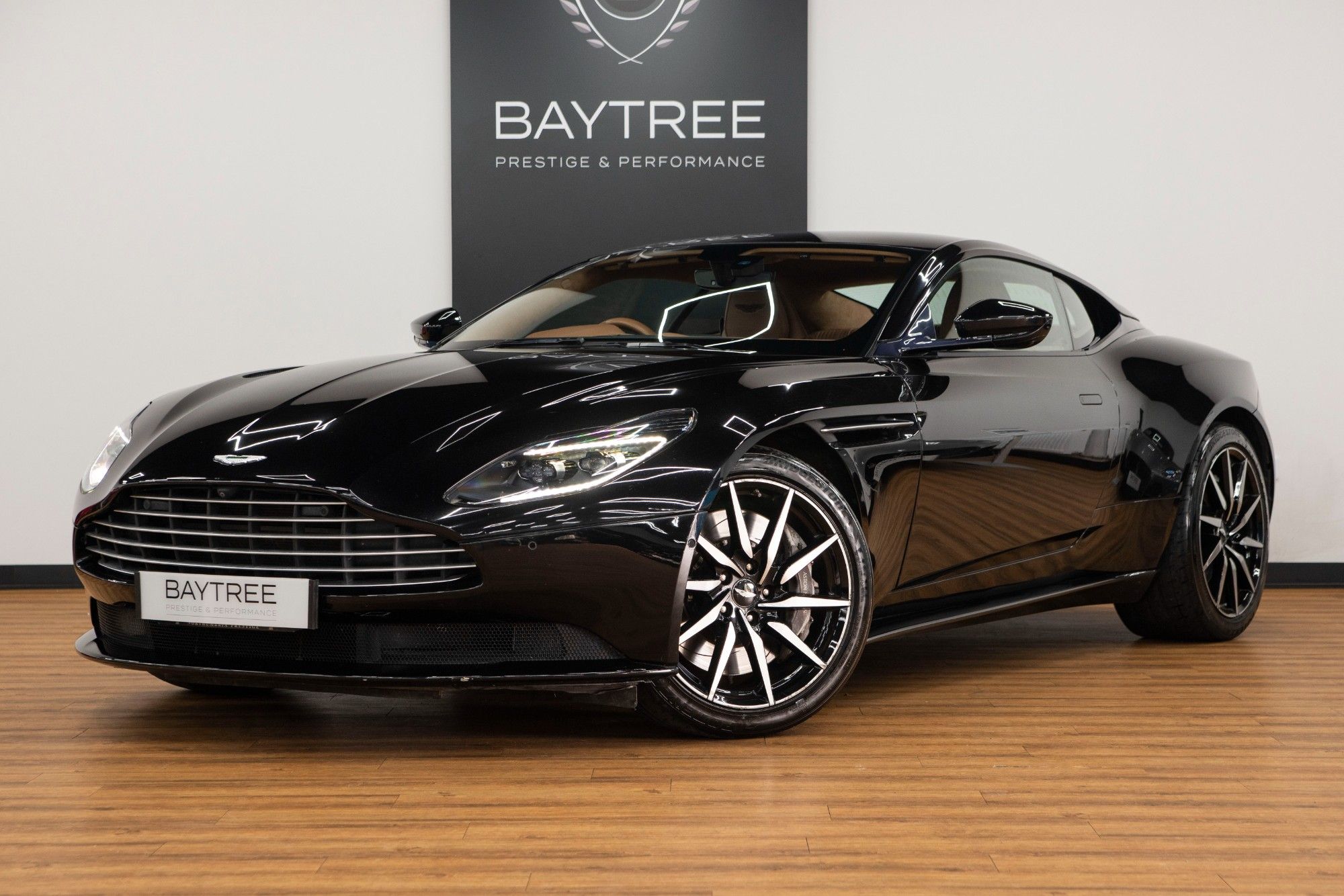 USED 2019 68 ASTON MARTIN DB11 4.0 V8 