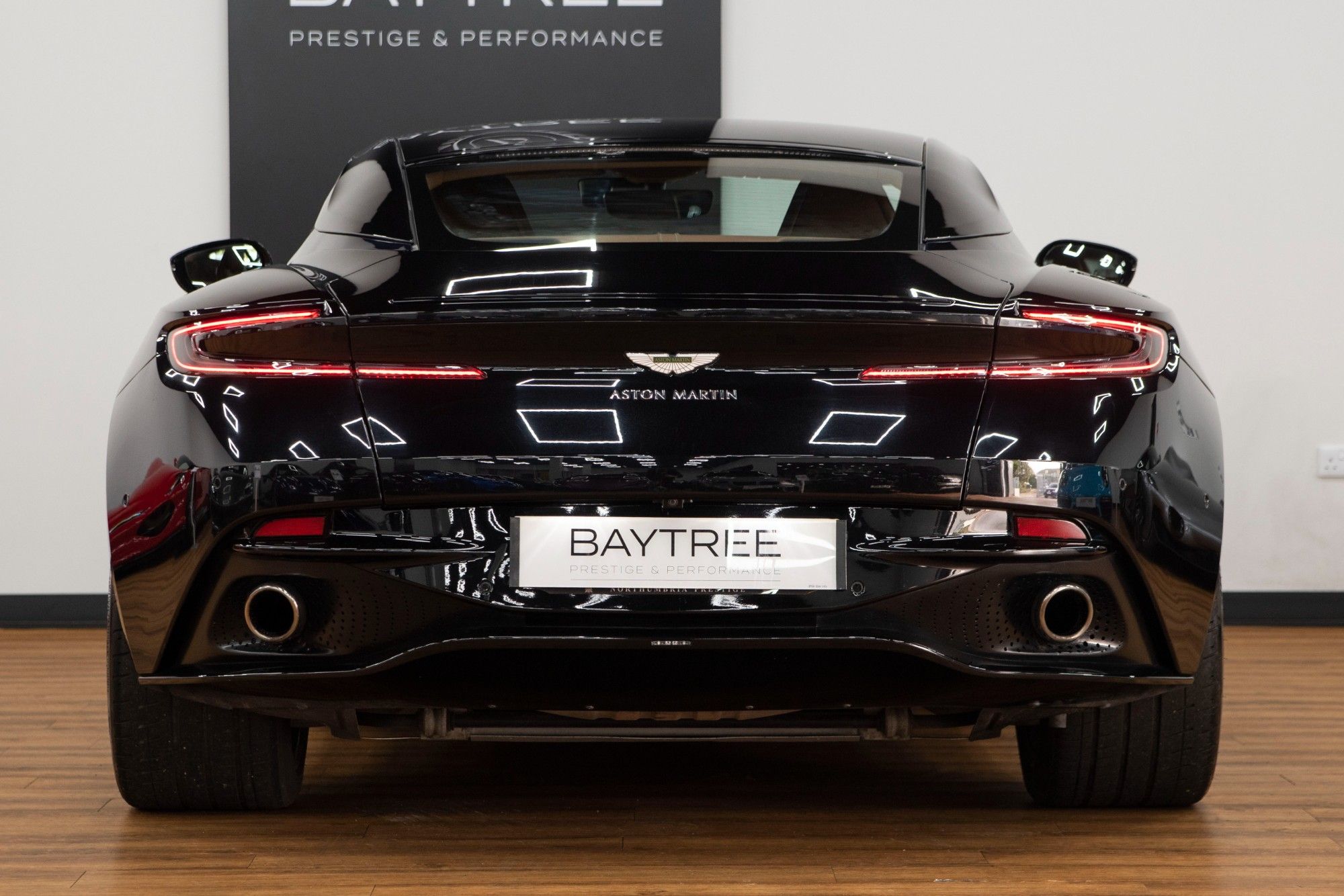 USED 2019 68 ASTON MARTIN DB11 4.0 V8 