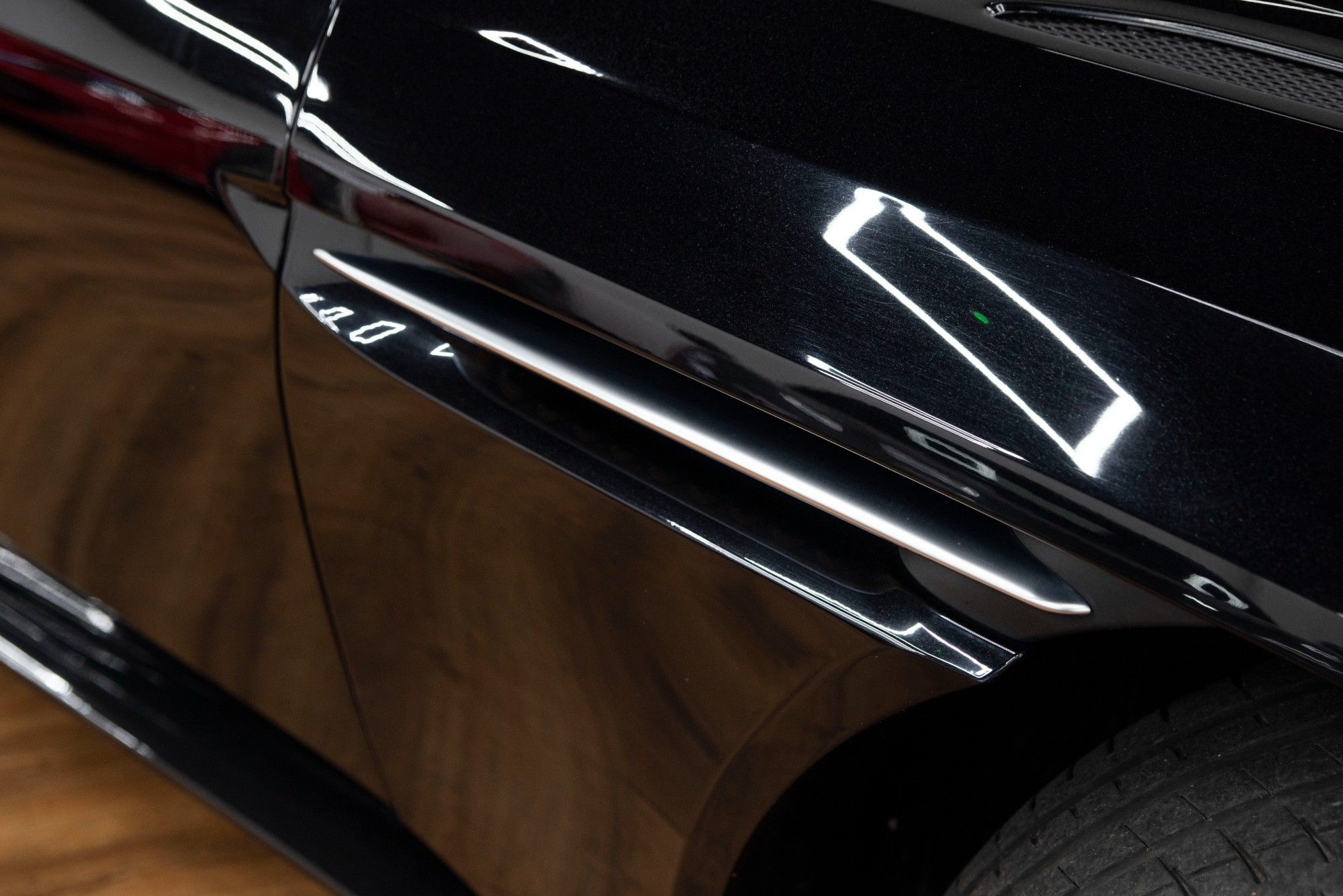 USED 2019 68 ASTON MARTIN DB11 4.0 V8 