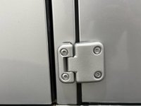 USED 2013 13 LAND ROVER DEFENDER 2.2 TD COUNTY STATION WAGON 122 BHP 110 County Station Wagon , Indus Silver,