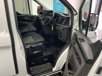 USED 2019 19 FORD TRANSIT CUSTOM 2.0 300 BASE L2 H1 LWB 105 BHP 6 MONTH WARRANTY EURO 6 ENGINE 1 OWNER EURO 6 12 MONTHS MOT & 6 MONTHS WARRANTY