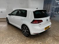 USED 2016 16 VOLKSWAGEN GOLF 2.0 GTI PERFORMANCE DSG 5d 226 BHP A LOW MILES GREAT SERVICE HISTORY WITH FACTORY EXTRAS.
