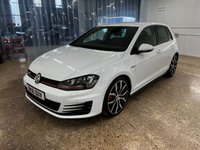 USED 2016 16 VOLKSWAGEN GOLF 2.0 GTI PERFORMANCE DSG 5d 226 BHP A LOW MILES GREAT SERVICE HISTORY WITH FACTORY EXTRAS.