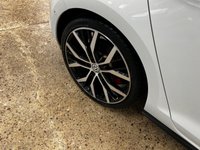 USED 2016 16 VOLKSWAGEN GOLF 2.0 GTI PERFORMANCE DSG 5d 226 BHP A LOW MILES GREAT SERVICE HISTORY WITH FACTORY EXTRAS.