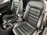 USED 2016 16 VOLKSWAGEN GOLF 2.0 GTI PERFORMANCE DSG 5d 226 BHP A LOW MILES GREAT SERVICE HISTORY WITH FACTORY EXTRAS.