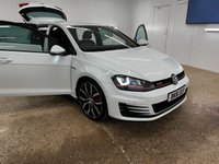 USED 2016 16 VOLKSWAGEN GOLF 2.0 GTI PERFORMANCE DSG 5d 226 BHP A LOW MILES GREAT SERVICE HISTORY WITH FACTORY EXTRAS.