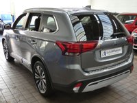 USED 2020 20 MITSUBISHI OUTLANDER 2.0 EXCEED 5d 148 BHP SAT NAV HEATED LEATHER SEATS REAR CAMERA  1 OWNER LOW MILES MITSUBISHI WARRANTY TILL JUNE 2025