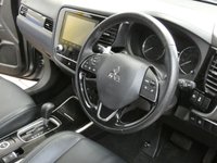 USED 2020 20 MITSUBISHI OUTLANDER 2.0 EXCEED 5d 148 BHP SAT NAV HEATED LEATHER SEATS REAR CAMERA  1 OWNER LOW MILES MITSUBISHI WARRANTY TILL JUNE 2025