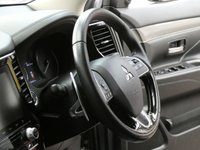 USED 2020 20 MITSUBISHI OUTLANDER 2.0 EXCEED 5d 148 BHP SAT NAV HEATED LEATHER SEATS REAR CAMERA  1 OWNER LOW MILES MITSUBISHI WARRANTY TILL JUNE 2025