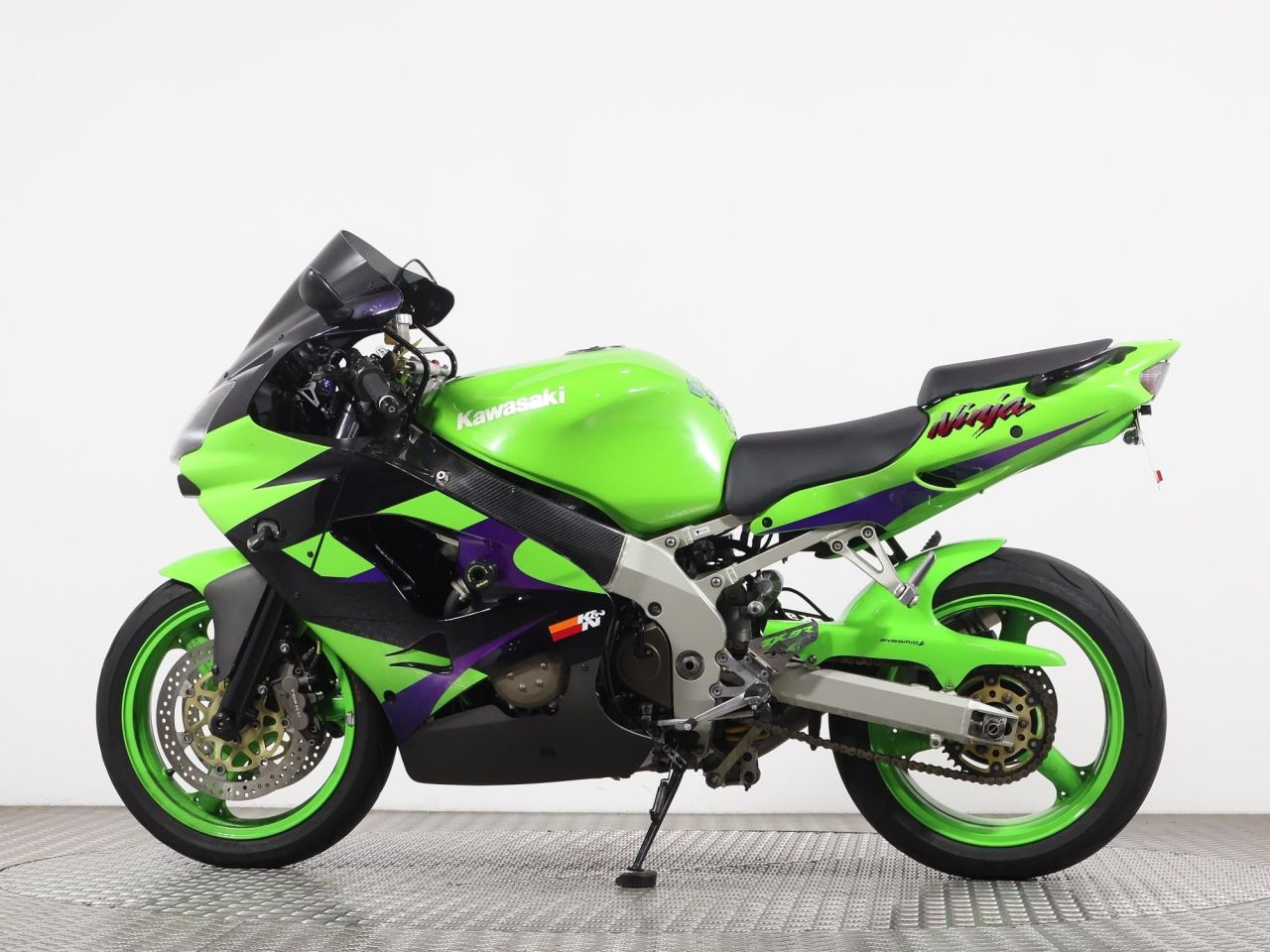 ri 2002 KAWASAKI ZX-9R GREEN with 17400 miles - Used Motorbikes