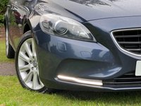 USED 2013 63 VOLVO V40 1.6 D2 SE LUX NAV 5d 113 BHP 