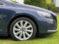 USED 2013 63 VOLVO V40 1.6 D2 SE LUX NAV 5d 113 BHP 