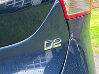 USED 2013 63 VOLVO V40 1.6 D2 SE LUX NAV 5d 113 BHP 