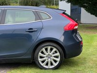 USED 2013 63 VOLVO V40 1.6 D2 SE LUX NAV 5d 113 BHP 