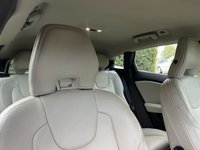USED 2013 63 VOLVO V40 1.6 D2 SE LUX NAV 5d 113 BHP 