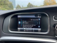 USED 2013 63 VOLVO V40 1.6 D2 SE LUX NAV 5d 113 BHP 