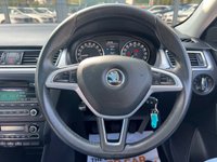 USED 2014 64 SKODA RAPID 1.6 SPACEBACK ELEGANCE TDI CR 5d 104 BHP PAN ROOF + REAR SENSORS + CRUISE CONTROL