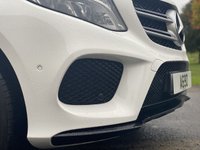 USED 2018 18 MERCEDES-BENZ GLE-CLASS GLE 250d (201) 4Matic AMG Line 5dr 9G-Tronic Automatic Euro 6 (Heated Seats, Comand Navigation System, AMG Alloys, Off Road Capabilities) NATIONWIDE DELIVERY - RESERVE ONLINE TODAY