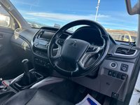 USED 2018 18 MITSUBISHI L200 2.4 DI-D 4WD WARRIOR DCB 178 BHP ONLY 2 OWNERS FROM NEW+NO VAT+ULEZ COMPLIANT+REAR HARD TOP CANOPY+REVERSE ASSIST CAMERA+TOW BAR+SIDE STEPS+FULL LEATHER INTERIOR+SATELLITE NAVIGATION+BLUETOOTH+AIR CONDITIONING+ALLOY WHEELS+NO VAT+THE PRICE YOU SEE IS THE PRICE YOU PAY+1 FULL YEARS MOT PRIOR TO COLLECTION+FINANCE AND EXTENDED WARRANTY AVAILABLE ON THIS USED VEHICLE!!!!!!!