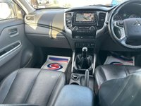 USED 2018 18 MITSUBISHI L200 2.4 DI-D 4WD WARRIOR DCB 178 BHP ONLY 2 OWNERS FROM NEW+NO VAT+ULEZ COMPLIANT+REAR HARD TOP CANOPY+REVERSE ASSIST CAMERA+TOW BAR+SIDE STEPS+FULL LEATHER INTERIOR+SATELLITE NAVIGATION+BLUETOOTH+AIR CONDITIONING+ALLOY WHEELS+NO VAT+THE PRICE YOU SEE IS THE PRICE YOU PAY+1 FULL YEARS MOT PRIOR TO COLLECTION+FINANCE AND EXTENDED WARRANTY AVAILABLE ON THIS USED VEHICLE!!!!!!!