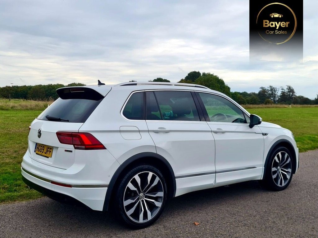 USED 2020 69 VOLKSWAGEN TIGUAN 2.0 TDI R-Line Tech SUV 5dr Diesel Euro 6 (s/s) (150 ps) 