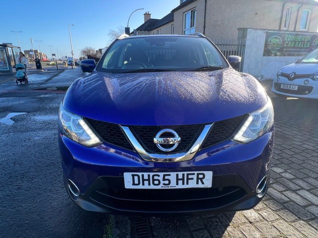 View our NISSAN QASHQAI