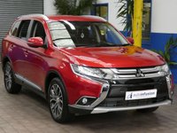 USED 2017 17 MITSUBISHI OUTLANDER 2.3 DI-D 3 5d 147 BHP 7 SEATS CRUISE PARKING SENSORS 1 OWNER 6 MONTHS GOLD WARRANTY