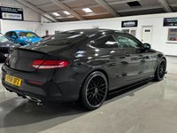 USED 2018 68 MERCEDES-BENZ C-CLASS 2.0 C 300 D AMG LINE PREMIUM 2d 242 BHP 