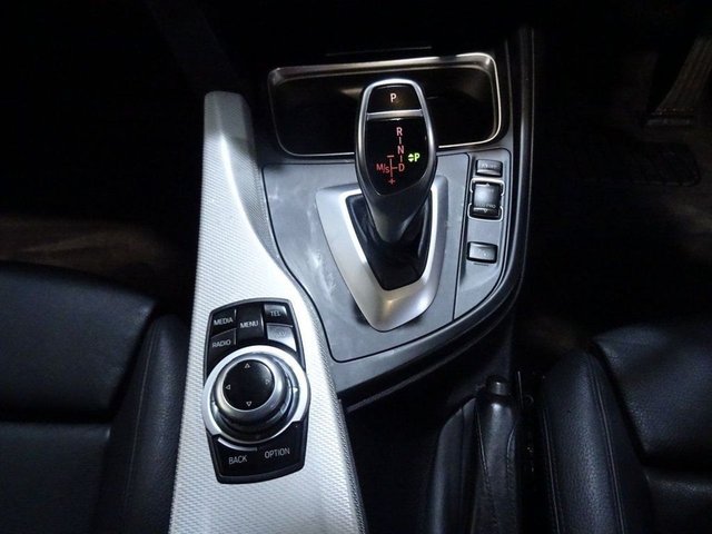 2013 BMW 3 SERIES - Photo 10