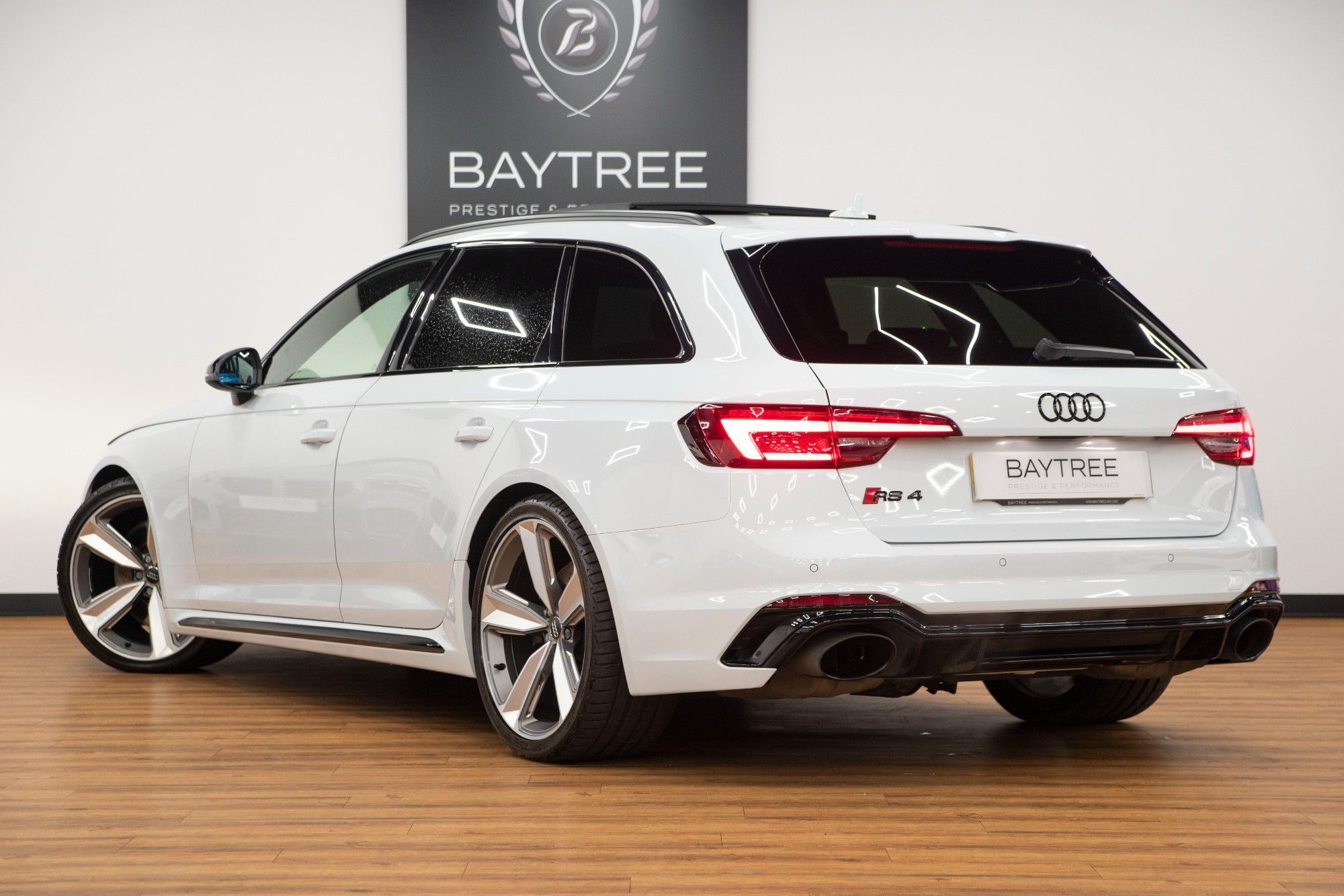 USED 2019 19 AUDI RS4 AVANT TFSI V6 Sport Edition 