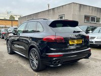 USED 2017 67 PORSCHE CAYENNE 4.8 V8 TURBO TIPTRONIC S 5d 520 BHP 