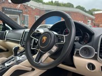 USED 2017 67 PORSCHE CAYENNE 4.8 V8 TURBO TIPTRONIC S 5d 520 BHP 