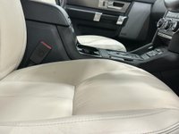 USED 2015 15 LAND ROVER DISCOVERY 3.0 SDV6 HSE 5d 255 BHP Super Low Mileage 32610 Miles, Complete Service Record including Cam Belts Changed,  Absolutely outstanding Striking Ivory Leather, Privacy Glass