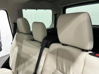 USED 2015 15 LAND ROVER DISCOVERY 3.0 SDV6 HSE 5d 255 BHP Super Low Mileage 32610 Miles, Complete Service Record including Cam Belts Changed,  Absolutely outstanding Striking Ivory Leather, Privacy Glass