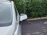 USED 2011 11 PEUGEOT 3008 1.6 ENVY 5d 120 BHP MERCEDES SPECIALIST