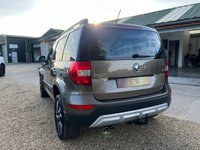 USED 2014 64 SKODA YETI OUTDOOR 2.0 LAURIN AND KLEMENT TDI CR 5d 168 BHP Panoramic Sunroof+Parking Sensors