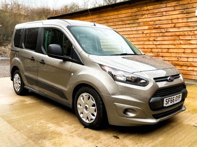 View our FORD TOURNEO CONNECT