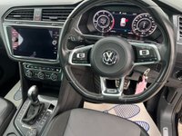 USED 2017 67 VOLKSWAGEN TIGUAN 2.0 R LINE TDI BMT 4MOTION DSG 5d 148 BHP 