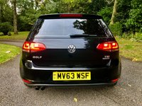 USED 2013 63 VOLKSWAGEN GOLF 1.4 SE TSI BLUEMOTION TECHNOLOGY 5d 120 BHP//ONLY 58,600 MILES //FULL VW DEALER/SPECIALIST SERVICE HISTORY X8 STAMPS WITH WATER PUMP RENEWED 2021//REAR PARK SENSORS///BLUETOOTH//MULTI MEDIA//PRIVACY GLASS/X2 NEW FRONT TYRES// BLUEMOTION TECHNOLOGY 5d 120 BHP//ONLY 57,600 MILES //FULL VW DEALER/SPECIALIST SERVICE HISTORY X8 STAMPS//REAR PARK SENSORS///BLUETOOTH//MULTI MEDIA//PRIVACY GLASS