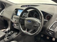 USED 2015 15 FORD FOCUS 2.0 ST-2 5d 247 BHP Super low Mileage 21119 Miles Complete Service Record Absolutely Outstanding