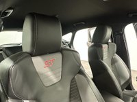 USED 2015 15 FORD FOCUS 2.0 ST-2 5d 247 BHP Super low Mileage 21119 Miles Complete Service Record Absolutely Outstanding